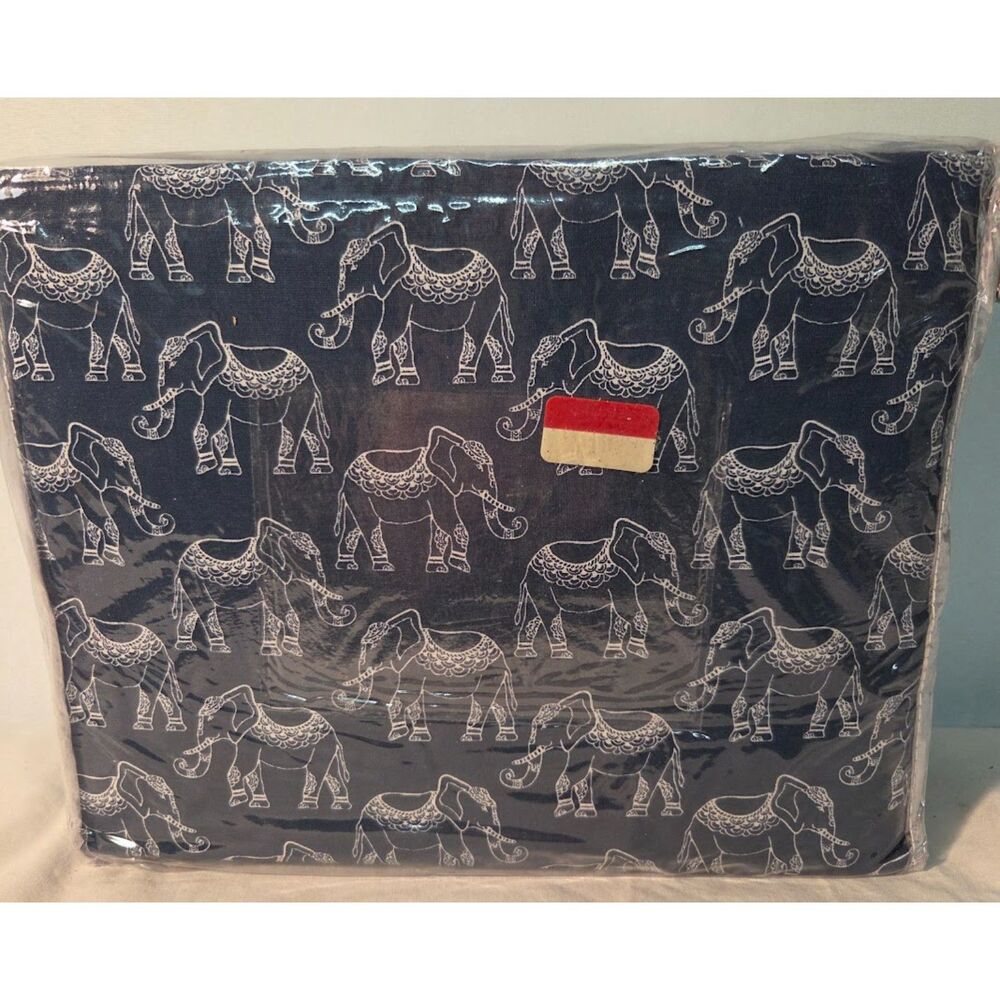 Twin 3 Pc 100% Cotton Elephant Sheet Set Blue White New in Package